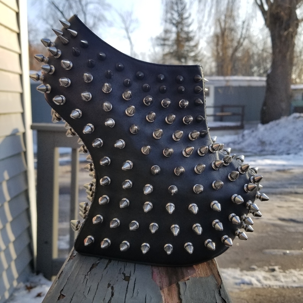 Shadow Studs Jeffrey Campbell
